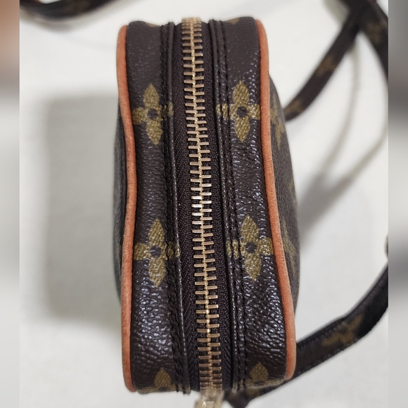 Louis Vuitton Danube MINI. Minor dryness & discolor on vachetta. - Picture 5 of 12